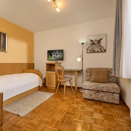Szálloda Hotel-bio Am Felsenkeller